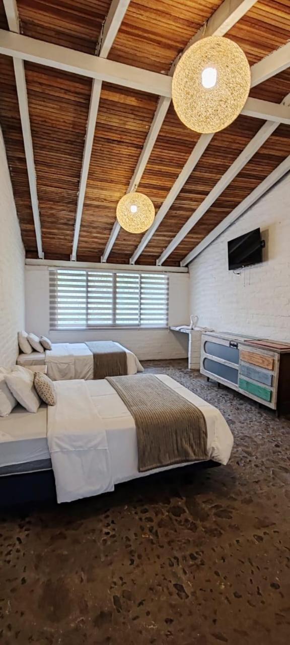 Bed and Breakfast Rustic Quinta La Aurora Баньос Экстерьер фото